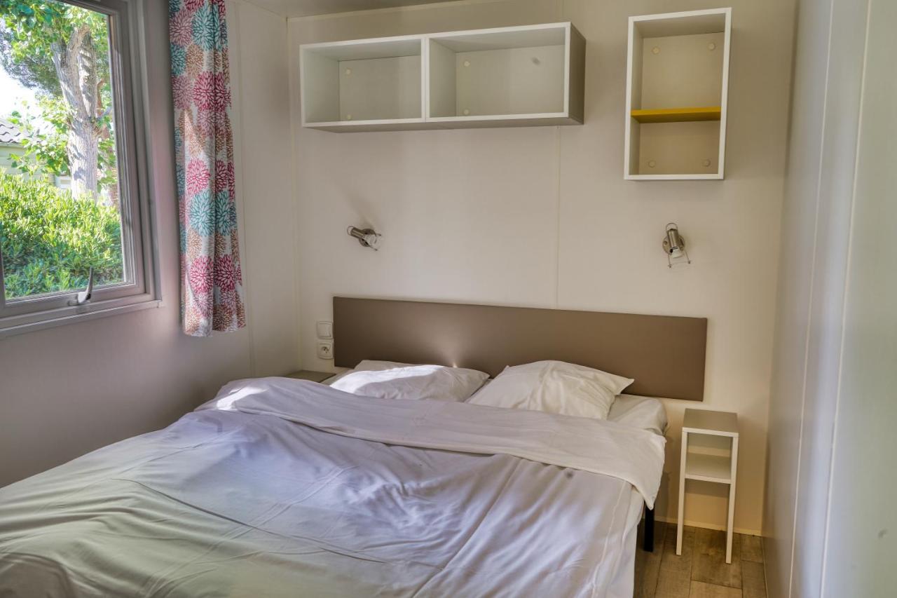 Camping Resort Les Champs Blancs Agde Exterior foto